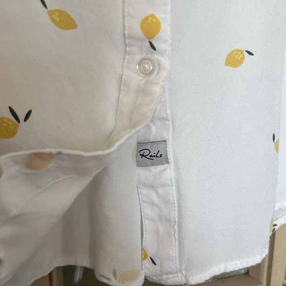 RAILS - Rosci Citron Lemon Print Rayon Button Front Shirt Medium - Picture 7 of 10